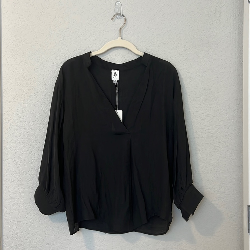 Vicci Black Blouse
